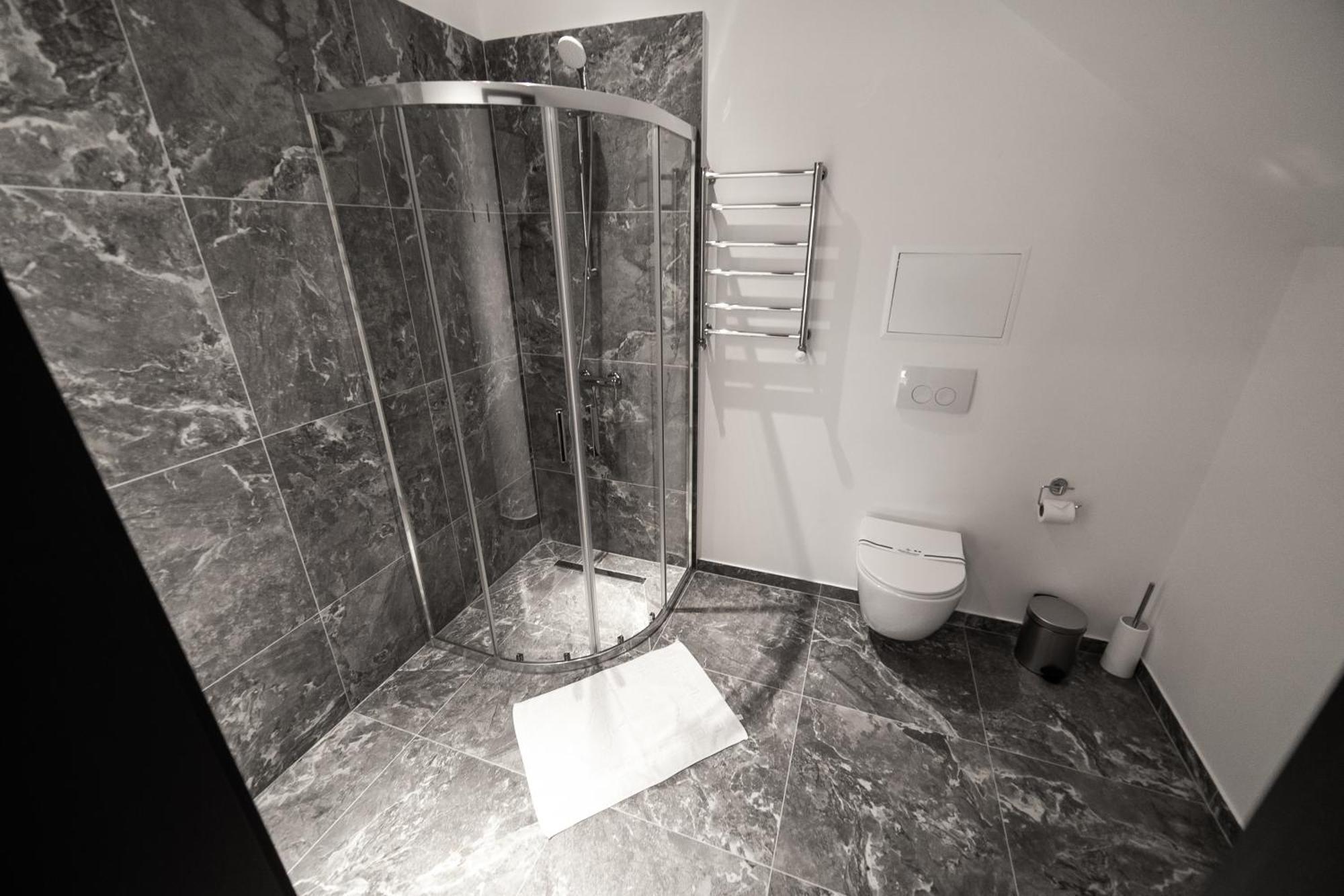 Royal Wood Hotel Rokytne  Εξωτερικό φωτογραφία