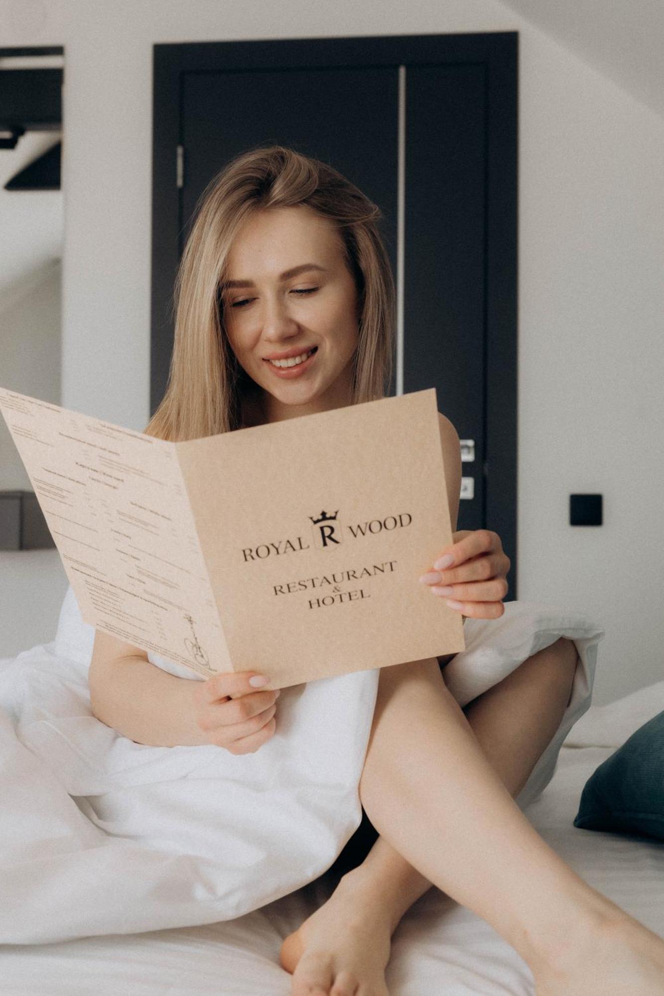 Royal Wood Hotel Rokytne  Εξωτερικό φωτογραφία